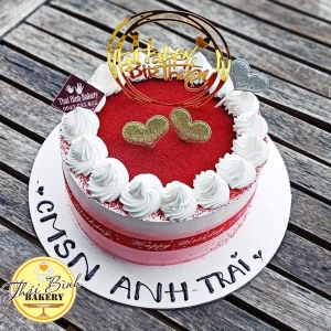 Bánh kem mini xoáy hoa tặng gia đình